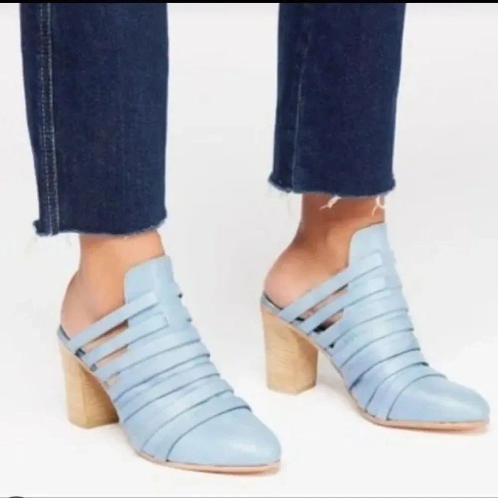 Free People Coastal Cowgirl Festival Coquette Girl Bohemian Preppy Mules 37 6.5